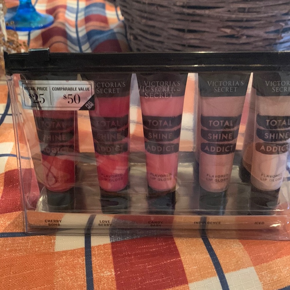 Vs secret lip glosses brand new